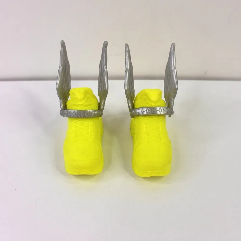 Monster High Deuce Gorgon Doll 2022 Coffee Break Bright Yellow Tennis Shoes